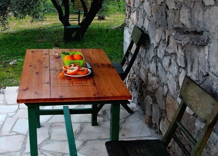 Secluded House - 15649 * Pasman