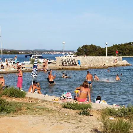 Secluded House - 15649 * Pasman