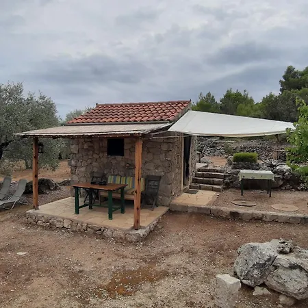 Secluded House - 15649 *