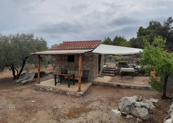 Secluded House - 15649 *