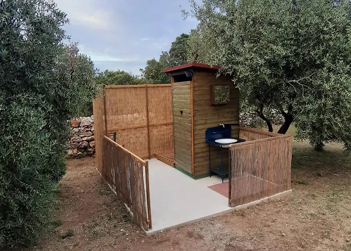 Secluded House - 15649